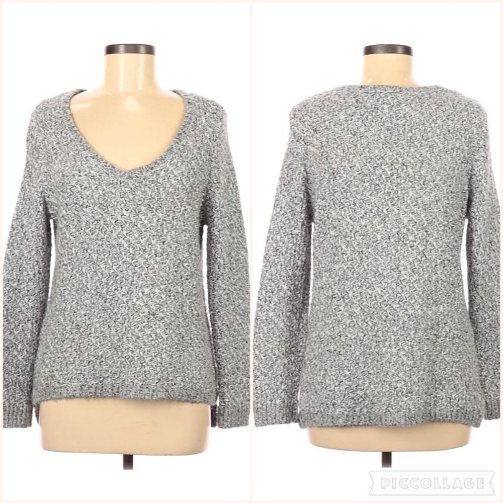 White House Black Market Shimmer Pullover V Neck Knit Cozy Sweater